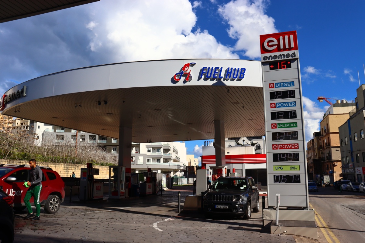 Fuel Hub Malta, Petrol Station Malta Shopper Lottery Malta