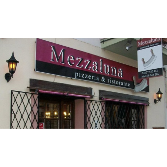 Mezzaluna Malta Malta, Restaurants - Casual Dining Malta